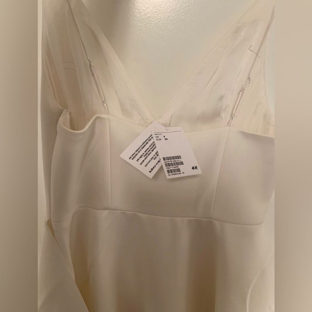 Wedding Dress - Picture 3 of 3